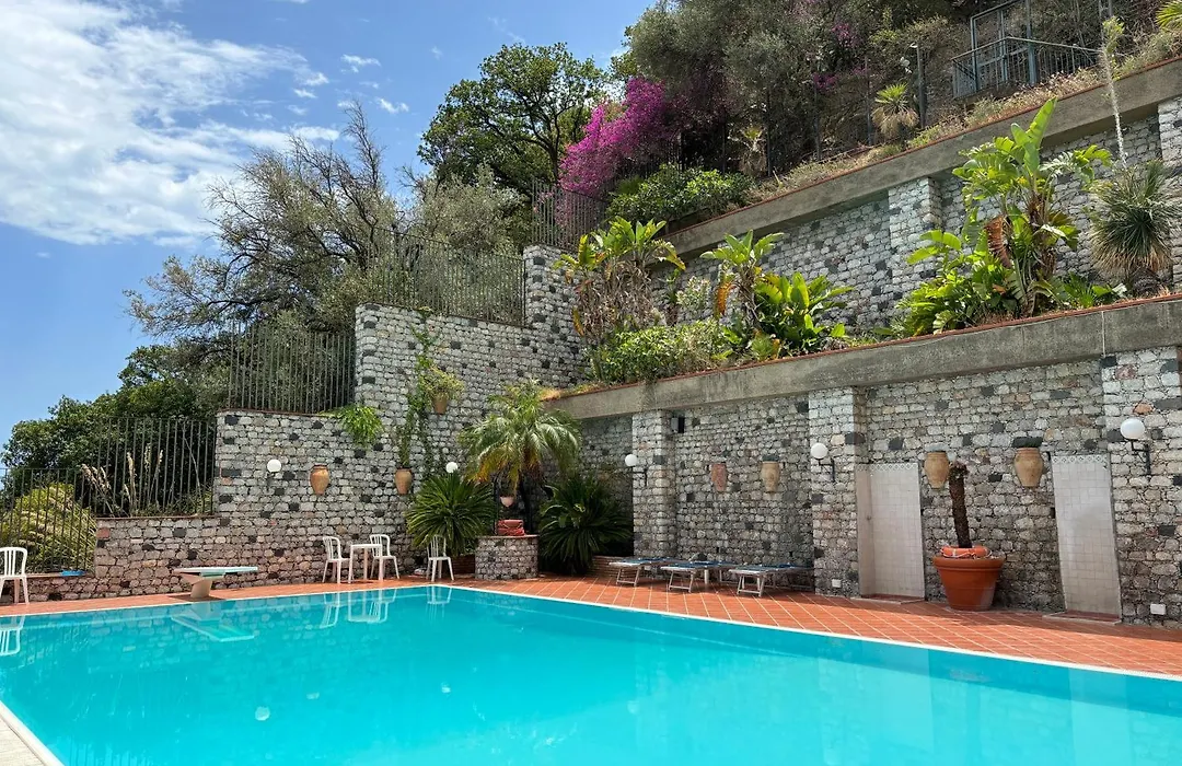Bay Palace Mazzarò-1